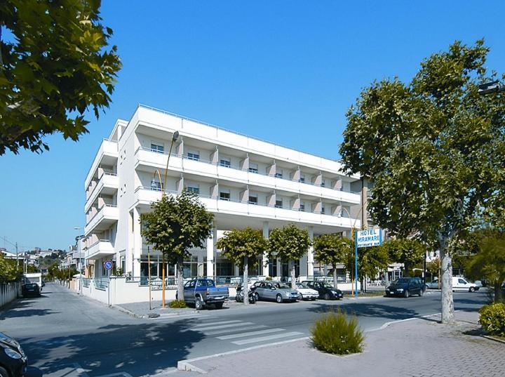Hotel Miramare Giulianova Exterior foto