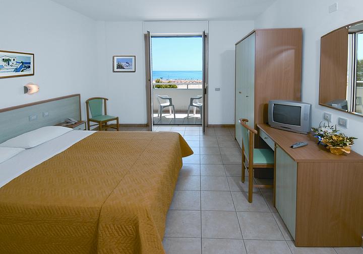 Hotel Miramare Giulianova Cameră foto
